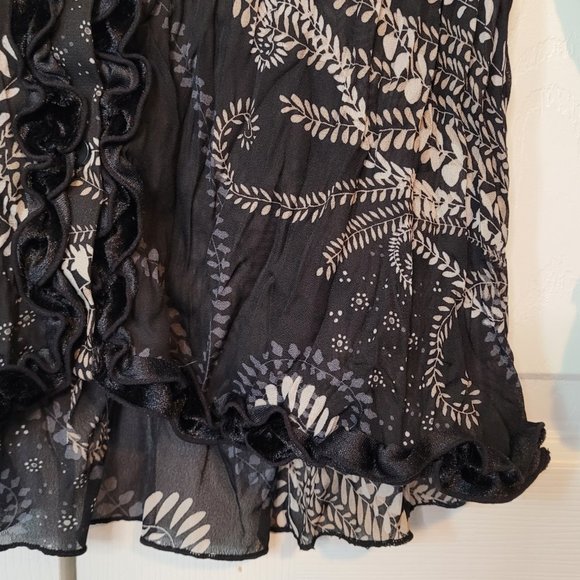 🍂 Signature by Larry Levine Semi-Sheer Blouse - Picture 5 of 9